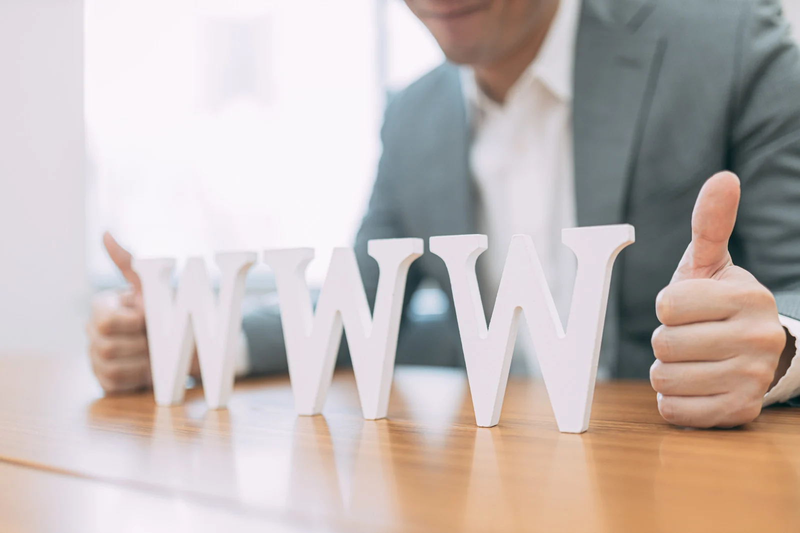 簡易評価ボタンは社内コミュニケーションに必要か？